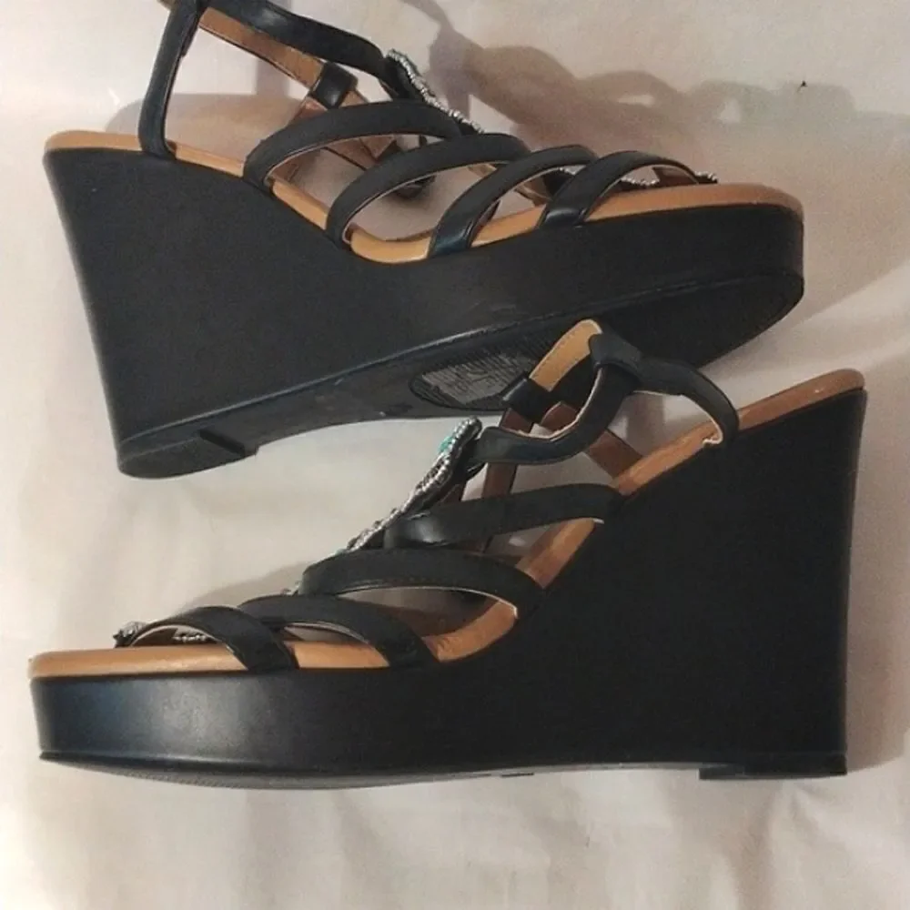 Torrid Beaded Platforms